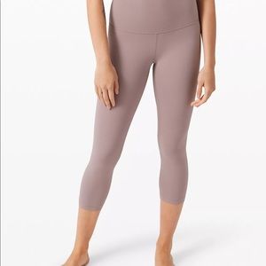 Lululemon Align HR Crop *Cool